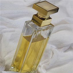 悦诗化妆品 数字化视觉营销与店铺装修的完美结合