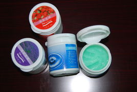 晓菲化妆品专卖 精致饰品与美妆产品的完美融合